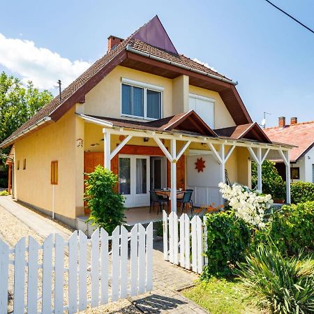Holiday Home Jazmin By Interhome Balatonszarszo Esterno foto