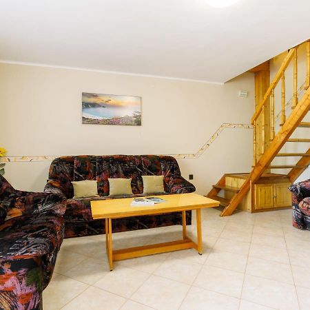Holiday Home Jazmin By Interhome Balatonszarszo Esterno foto