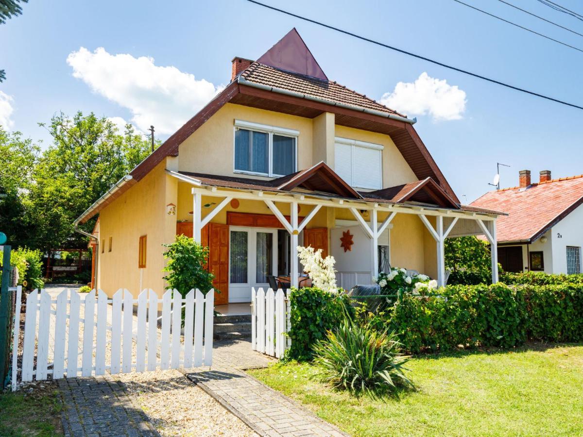 Holiday Home Jazmin By Interhome Balatonszarszo Esterno foto