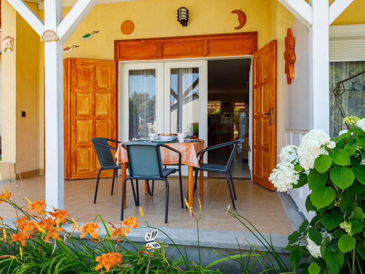 Holiday Home Jazmin By Interhome Balatonszarszo Esterno foto